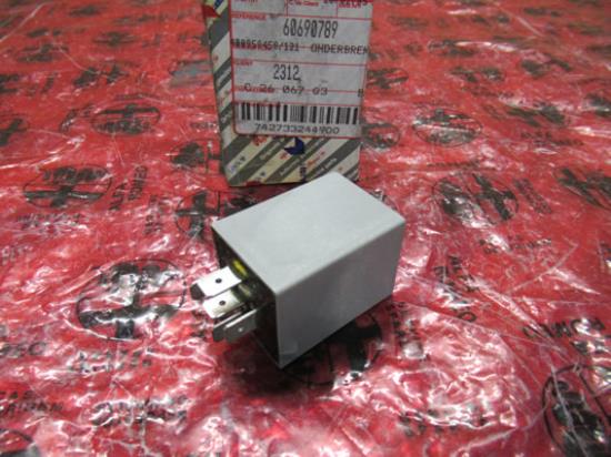 60690789 Onderbreker