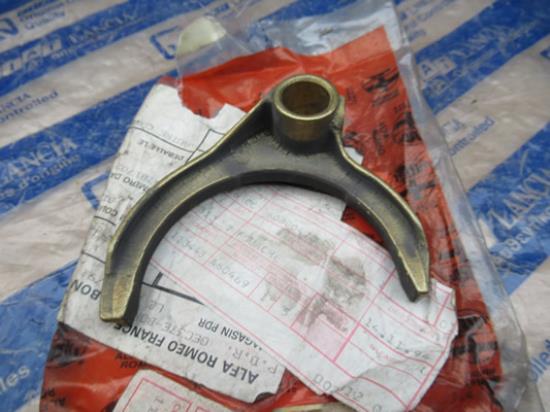 60800470 Schakelvork