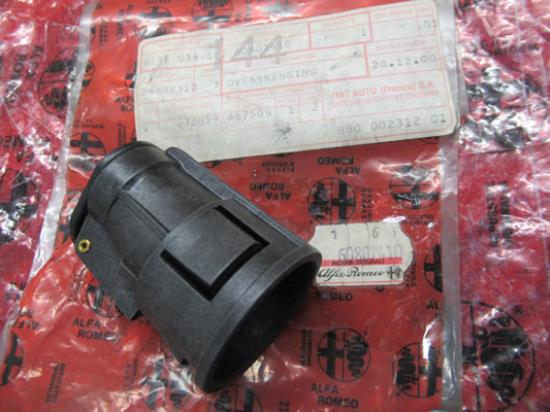 60807410 Verbindingstuk brandstoftank