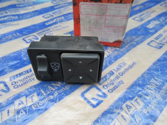 60808383 Schakelaar voor elektrisch verstelbare buitenspiegel met ontwaseming