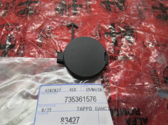 735361576 Plug voorbumper