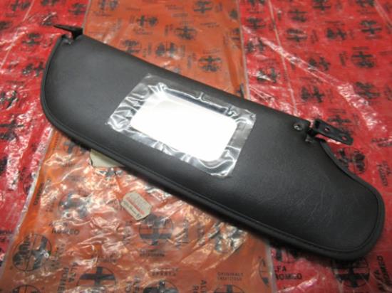 112423980 Zonneklep rechterzijde