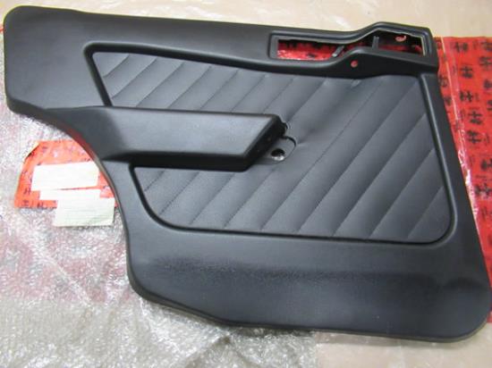 113012360 Deurpaneel binnenkant linksachter