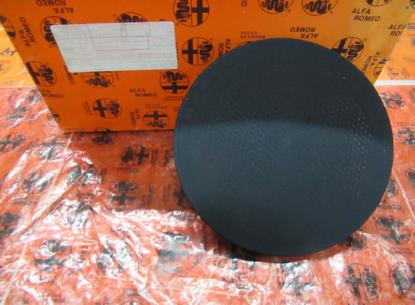 113184360 Speakerkap hoedenplank