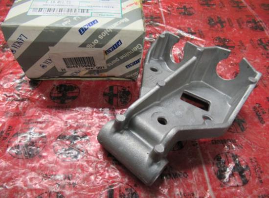 46759823 Schakelmechanisme steun  Alfa Romeo 147 156 GT