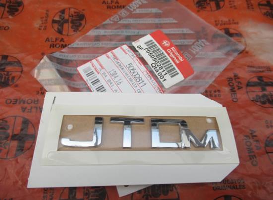 50502811 Embleem JTDm achterzijde