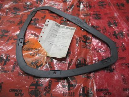 60509942 Binnenste pakking van kunststof voor radiatorgril