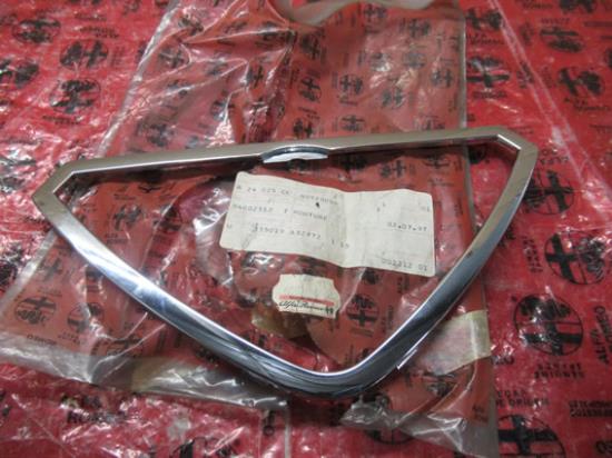 60528006 Sierlijst radiatorgril