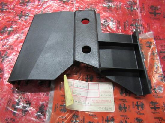 60567287 Beugel achterbumper rechterzijde