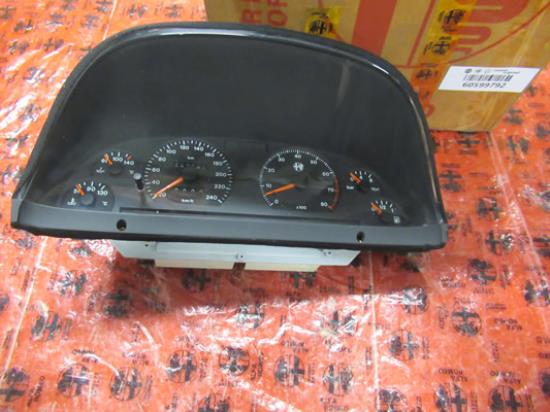 60599792 Instrumentenpaneel dashboard