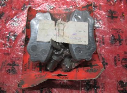 60760121 Remblokset voorzijde