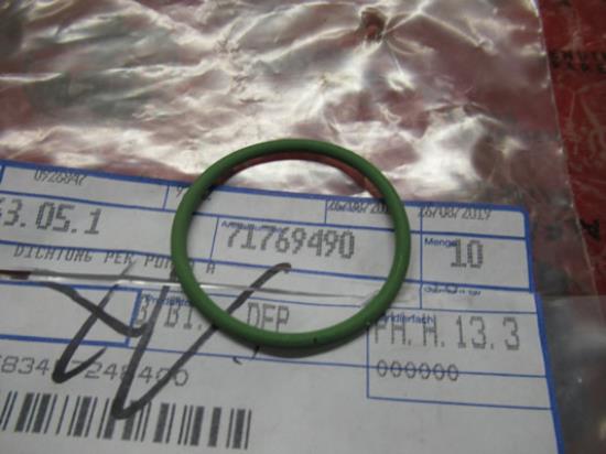 71769490 Waterpomp pakking