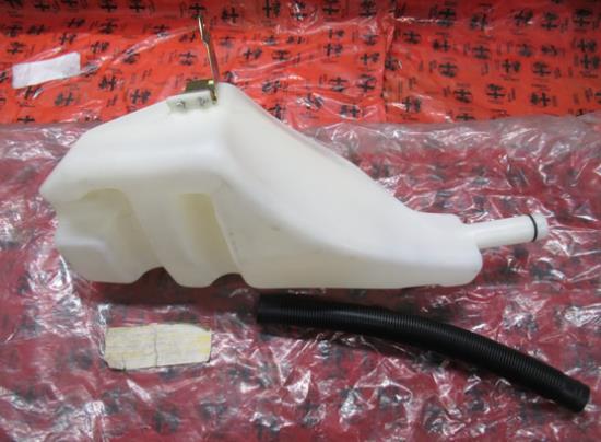 96590289 Koplampwisser tank