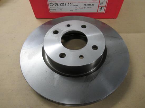 09521510 Remschijf Brembo voorzijde