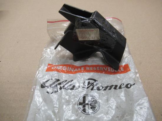 105005105601 Beugel voorzijde