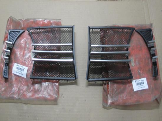 105365902800S Grille set voorzijde
