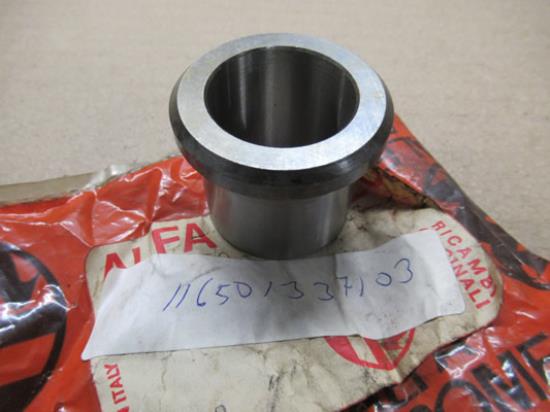 116501337103 Afstandstuk versnellingsbak