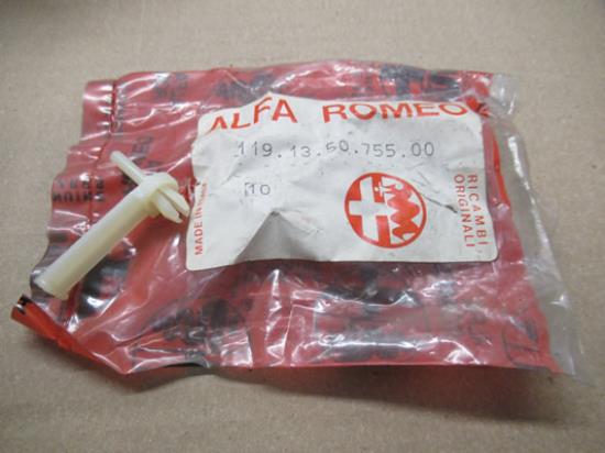 119135075500 Houder koplampwisser