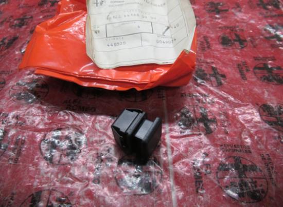 161224416800 Plug interieur