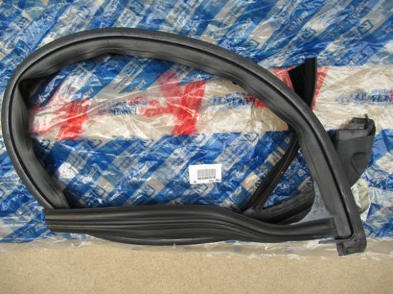 46840616 Profielrubber portier rechtsvoor