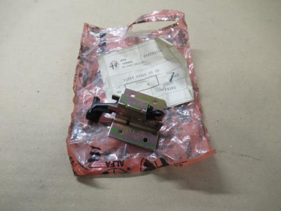 533812 Slot dashboardkastje