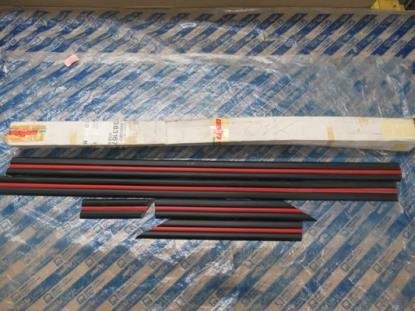 5898311 Sierlijstset