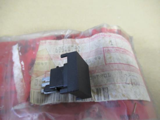 60511742 Claxon bediening dashboard