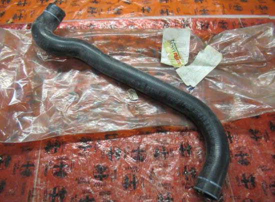 60580069 Radiateurslang 2.5 TD