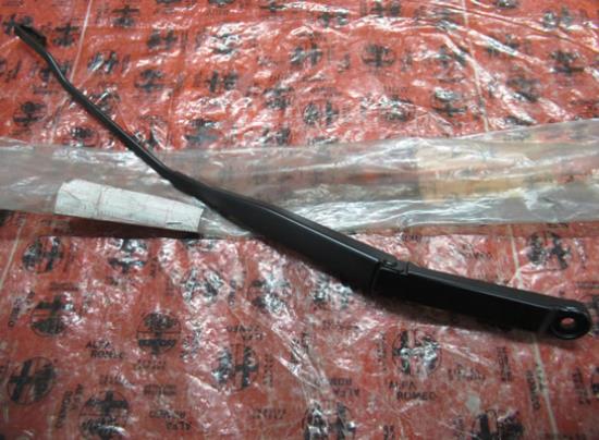 60594189 Wisserarm voorruit rechterzijde