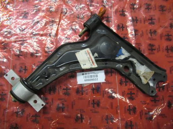 60608022 Draagarm vering rechtsvoor