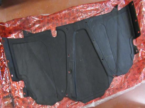 60615640 Geluiddemping motorkap