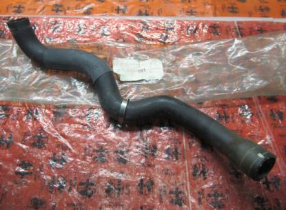 60651928 Onderste koelslang