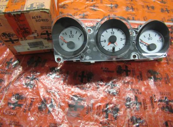 60657729 Instrumentenpaneel dashboard