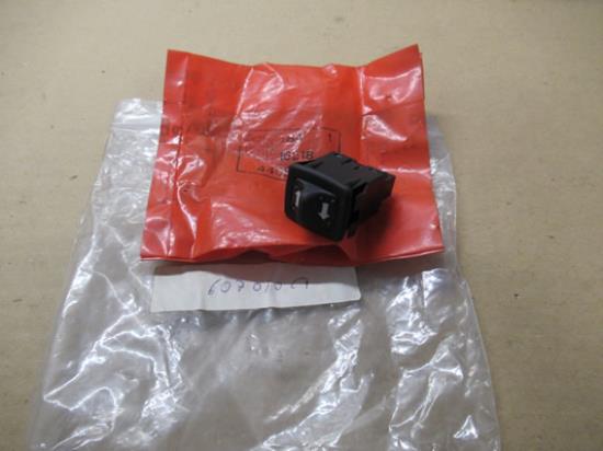 60701067 Raamschakelaar