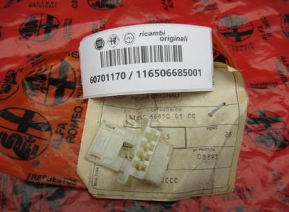 60701170 Verbindingsblok Alfa Romeo Alfasud Alfetta Arna 33 6 75 90