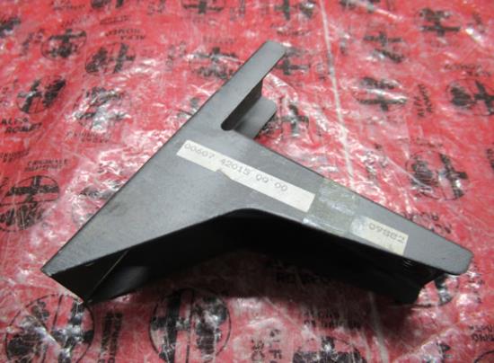 60742015 Beugel bekleding