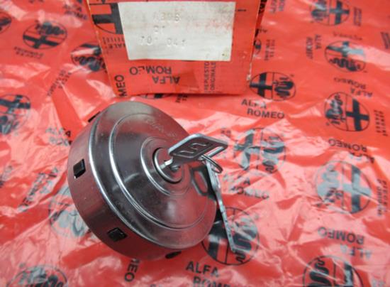 701041 Brandstofdop met sleutel