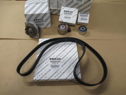 71771598 Distributieset met waterpomp