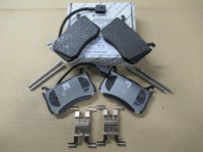 77368402 Remblokset voorzijde