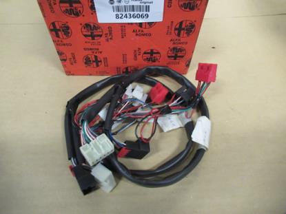 82436069 Kabelboom voor elektrisch verstelbare en verwarmbare voorstoelen