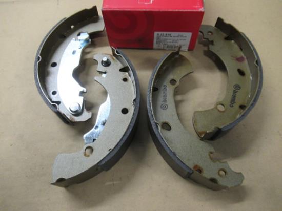 S23519 Remschoenset achterzijde Brembo