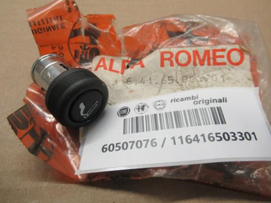 116416503301 Sigarettenaansteker middenconsole