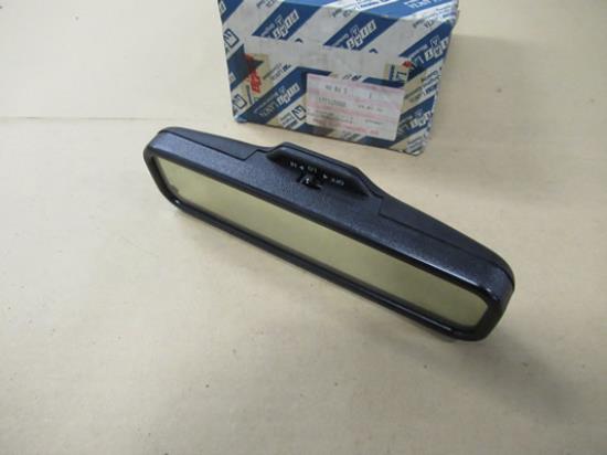 177319080 Elektrische binnenspiegel