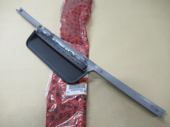 60653453 Derde remlicht