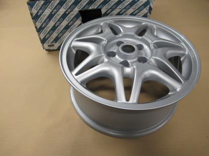 60657814 Lichtmetalen velg 61/2Jx16"