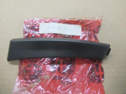 60734752 Bescherming zijruit