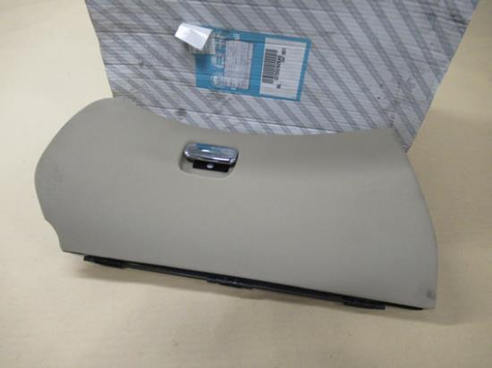 735292640 Dashboardkastje klep