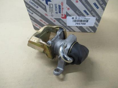 793788 Remklauw linksachter