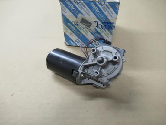 9945569 Elektrische ruitenwissermotor voorzijde