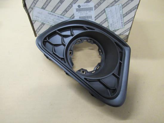 156119118 Voorbumper mistlamp sierstuk rechterzijde